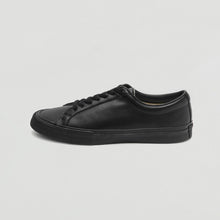 Load image into Gallery viewer, Archive 1917 Black: The Athletic Shoe