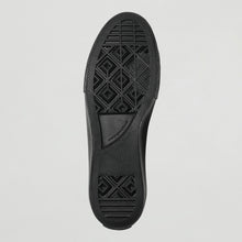 Load image into Gallery viewer, Archive 1917 Black: The Athletic Shoe
